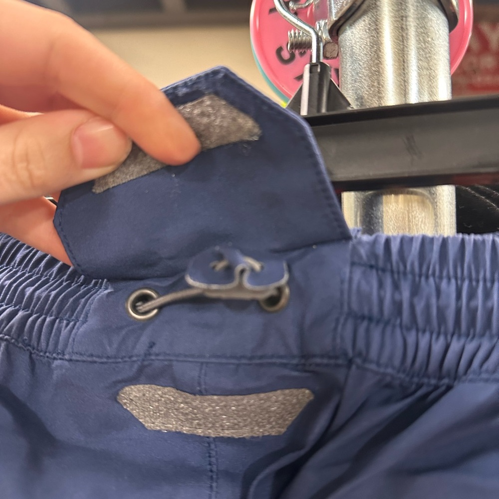 Peter Millar Navy Water Proof pull on golf pants Large - Picture 11 of 12